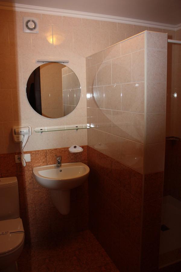Hotel Gostynnyi Dvir بوتشا الغرفة الصورة
